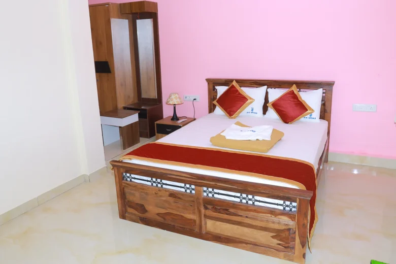 1 BHK Elagiri Hills, hill view terrace homestay , Radha Krish Nivas accommodation